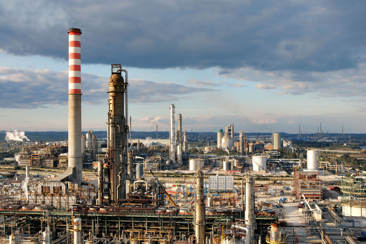 Qualità dell’aria nella zona industriale: martedì a Priolo una conferenza stampa