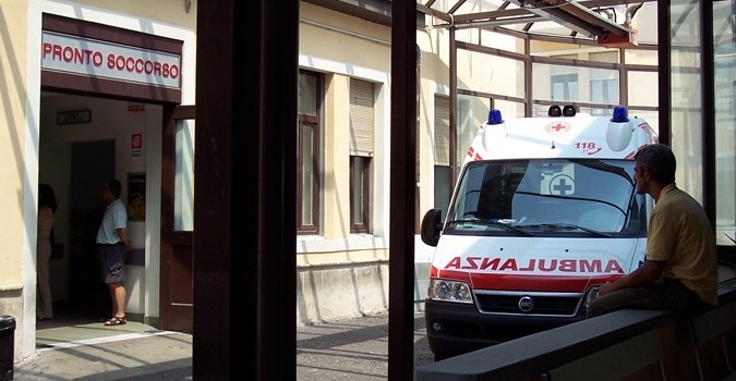QUATTRO MEDICI ISCRITTI NEL REGISTRO DEGLI INDAGATI Siracusa, Dimesso dal pronto soccorso per due volte, è morto a casa. La Procura ha aperto un’inchiesta