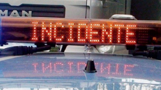 Siracusa, 19enne ucciso da un’auto pirata: il corpo trovato sulla strada provinciale 115