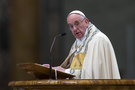 Lettera di Papa Franceso all’Arcivescovo: “Il martirio di Santa Lucia ci educhi alla compassione e alla tenerezza”