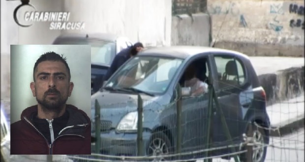 Sorpreso con dosi di cocaina: arrestato dai carabinieri