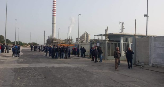 Priolo, nuova mobilitazione dei lavoratori della Turco Costruzioni