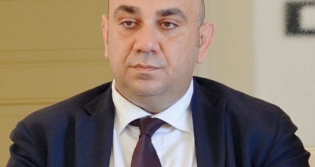 Garozzo a Foti: “Non abbiamo bisogno dei voti di Presenza cittadina”
