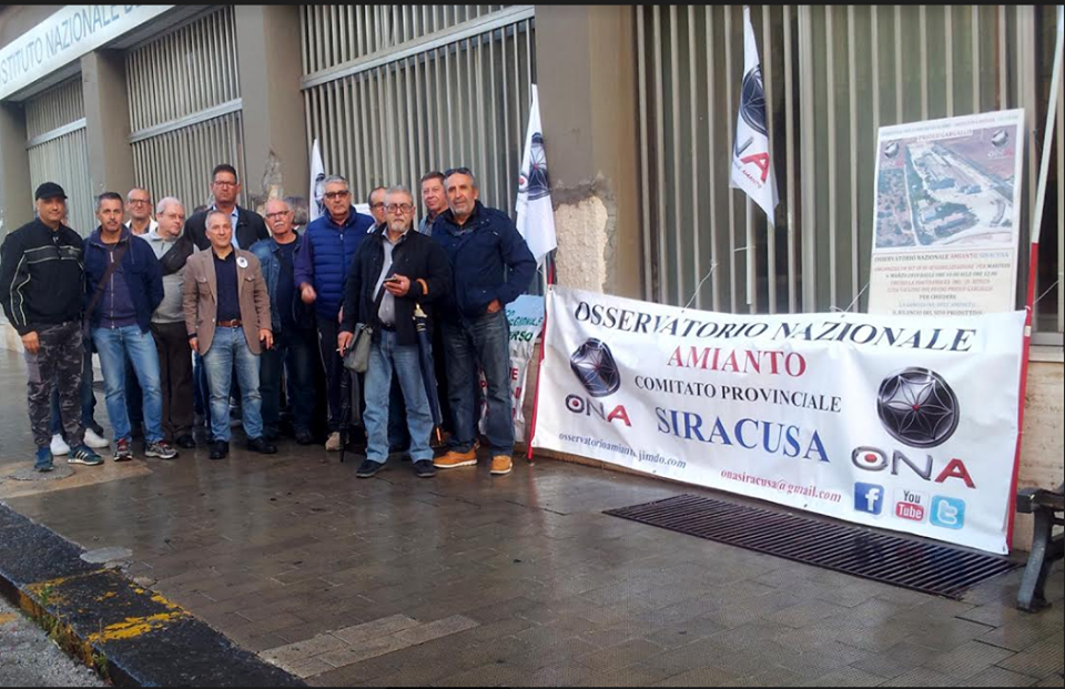Primo giorno di manifestazione con il primo sit  organizzato dall’Osservatorio Nazionale