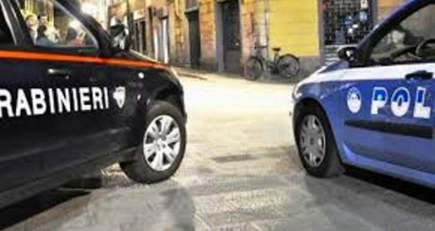 Rissa davanti a un bar: arrestati 2 marocchini e un siracusano