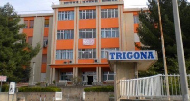 Noto, al Trigona chiudono ostetricia, pediatria e neonatologia