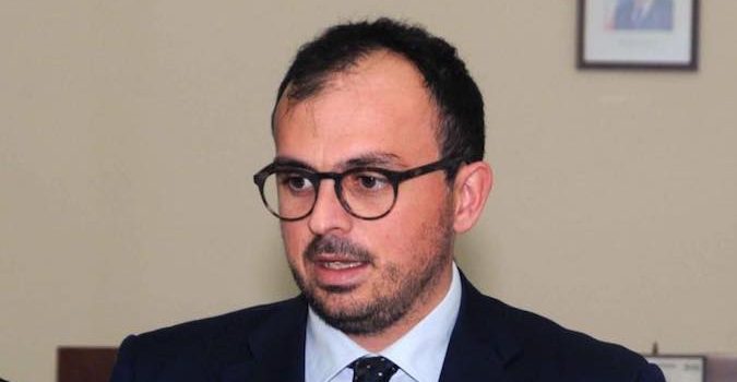 Operazione “Muddica” il sindaco di Melilli resta ai domiciliare