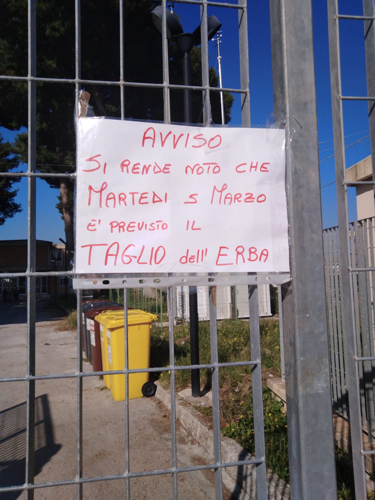 Priolo, plesso scolastico Pineta  Condizioni igieniche precarie: esposto dei genitori al Nas – Guarda il video-