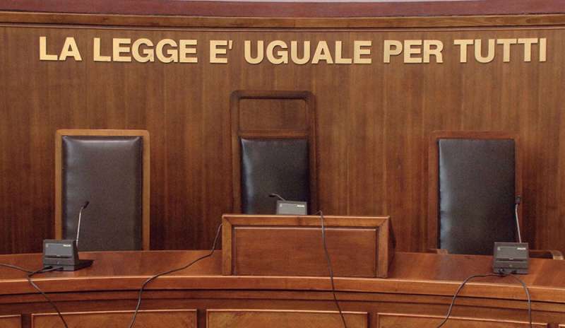 Bologna: uccise una donna in preda ad una ‘tempesta emotiva’, pena dimezzata