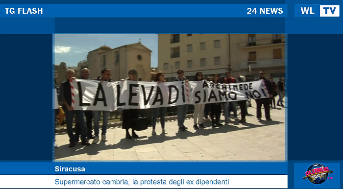 Siracusa Supermercato cambrìa, la protesta degli ex dipendenti