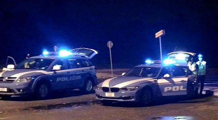 Lentini: la polizia denuncia 2 persone, per tentato furto e danneggiamento