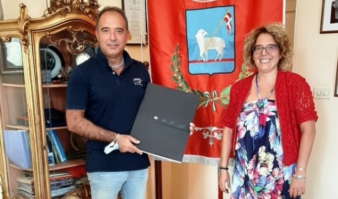 Canicattini Bagni, il sindaco di Allumiere fa visita alla collega Marilena Miceli per rinnovare l’amicizia tra le due città