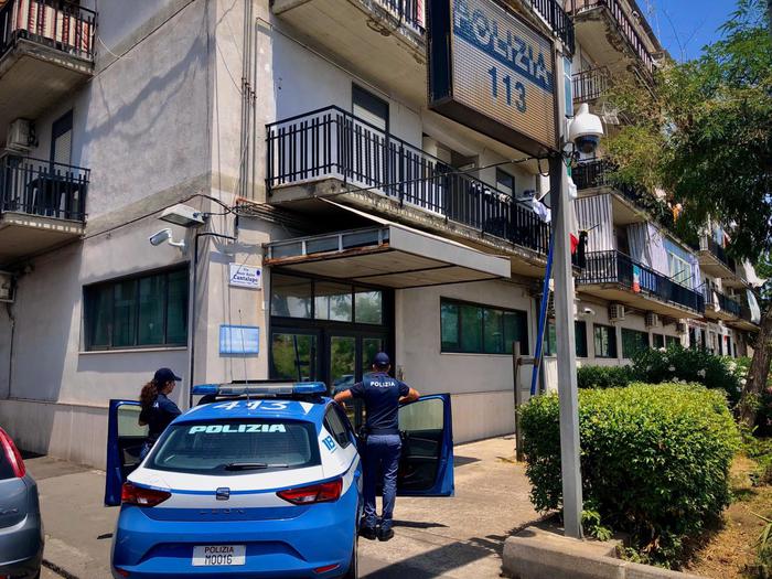 Catania – Non controllano bene estintori del commissariato San Cristoforo, denunciati 2 tecnici ditta