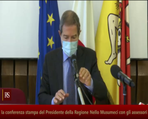 Covid: Musumeci, se dati non calano chiuderò tutte le scuole Valuterò dopo dati prossime 2 settimane, faremo il necessario