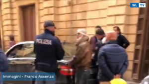Covid- Protesta dei tassisti e ncc a Vittoria: " Nessuno aiuto dal comune, ci prendono in giro" - Video