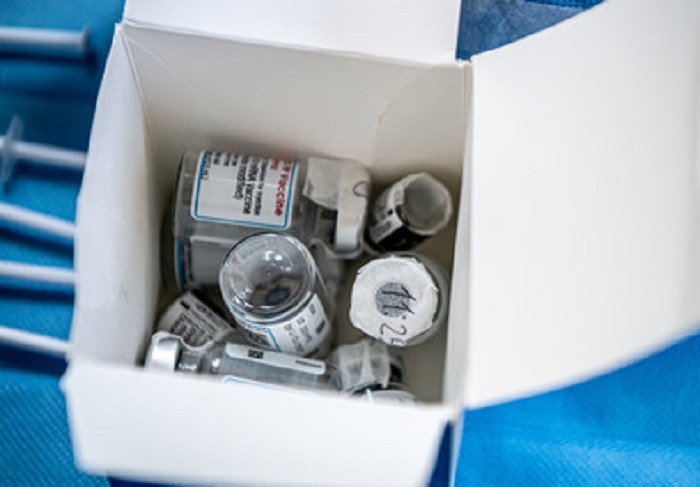 Vaccini – In Sicilia stretta in 55 Comuni, Barrafranca e Niscemi disposta la zona arancione