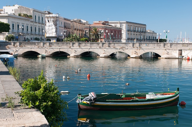 Siracusa : al via i lavori sul ponte umbertino e alle ringhiere del Lungomare di levante