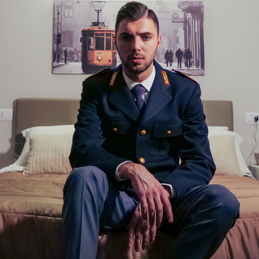 Revman, il rapper poliziotto canta per l’Afghanistan – Video