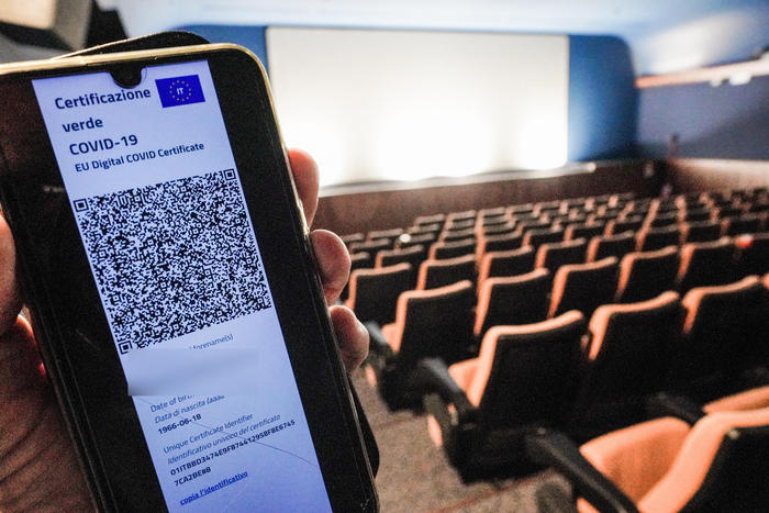 Teatri, cinema, stadi  – Cts, ok ad aumenti capienze La Lega: ‘Riapriamo tutto’