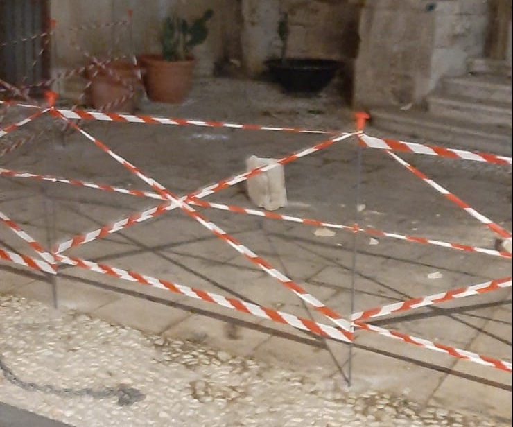 Vinciullo,  Moncada – Ancora chiusa la Chiesa dell’Immacolata a Siracusa. Necessario istituire un Comitato per raccogliere le somme necessarie per le indagini geologiche