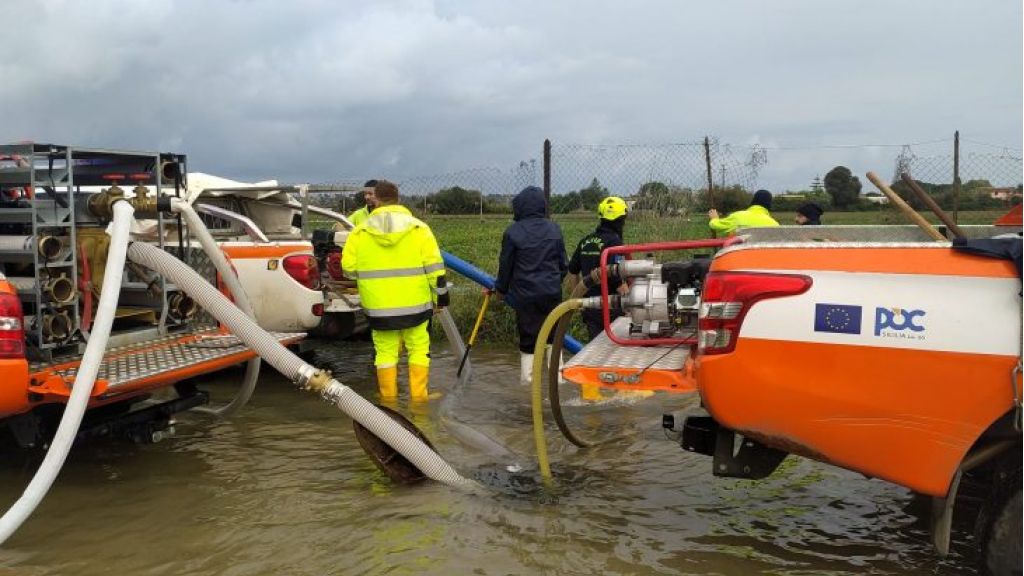 La Sicilia nella morsa di afa e rischio incendi