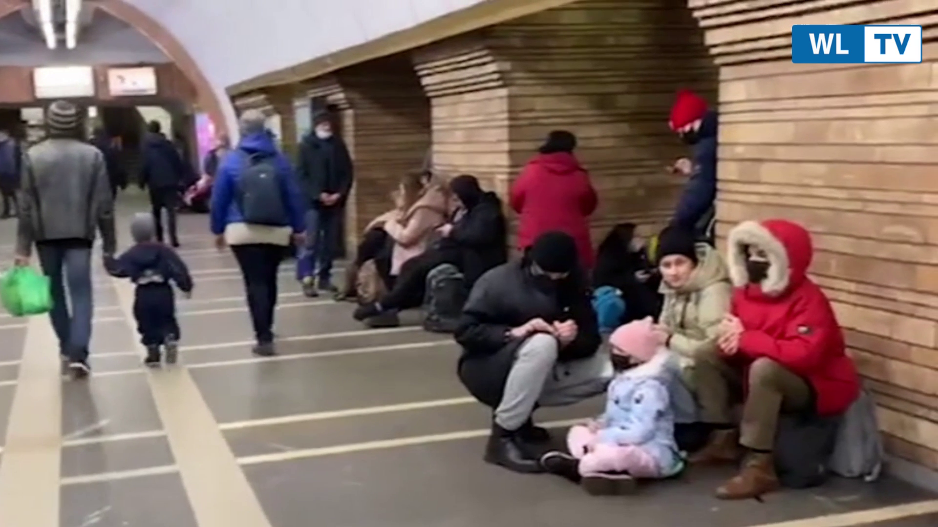 Fuga da Kiev, la stazione presa d’assalto – Video