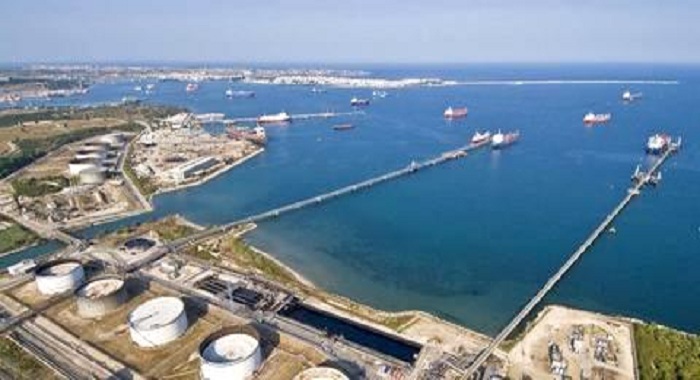 Isab sull’inchiesta della Procura: “Nessuna compromissione dell’acqua di mare”