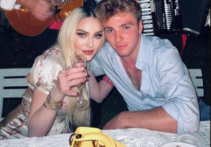 Madonna festeggia in Sicilia compleanno suo e del figlio