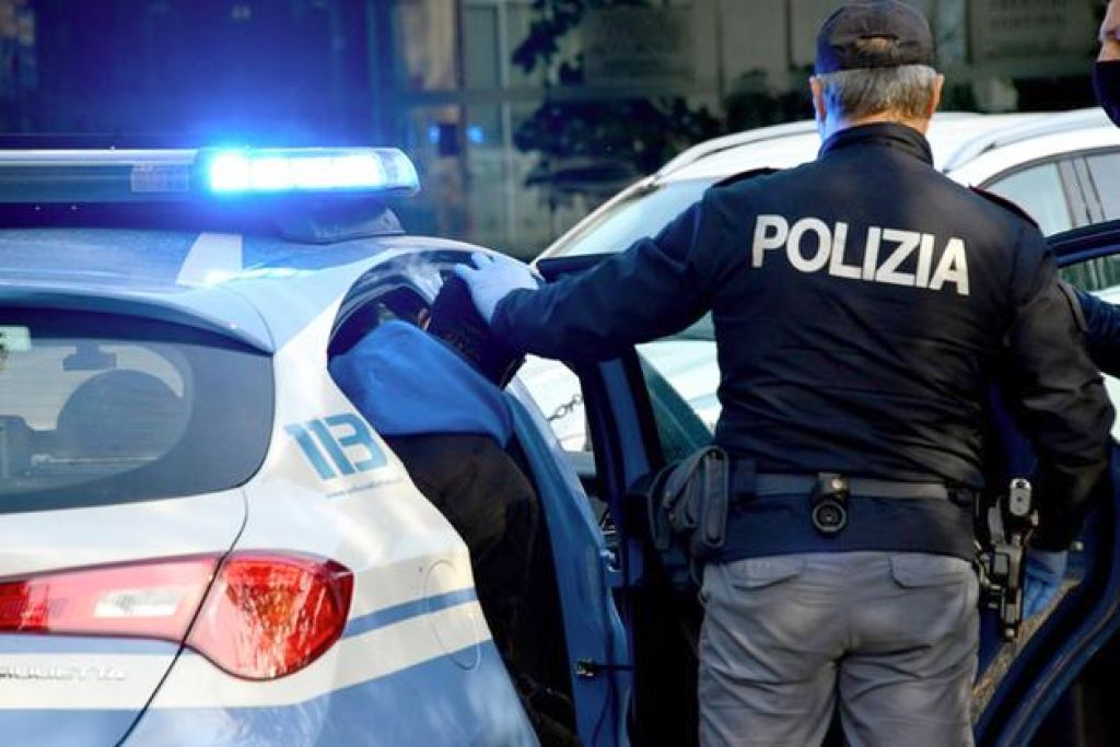 Forlì: rapine e furti, arresti e perquisizioni