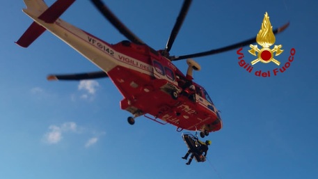 San Vito Lo Capo: I vigili del fuoco salvano un’escursionista allo Zingaro
