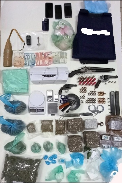 Siracusa, sequestrati ami e droga: arrestate tre persone -Video
