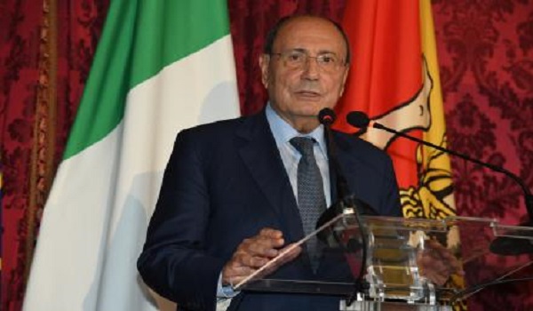 Reddito di povertà, Schifani: «Boom di richieste, pensiamo di finanziare 10 mila famiglie»