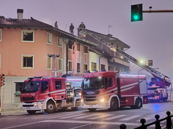 Rogo in centro per minori Un morto e due feriti a Santa Caterina di Pasian di Prato nell’