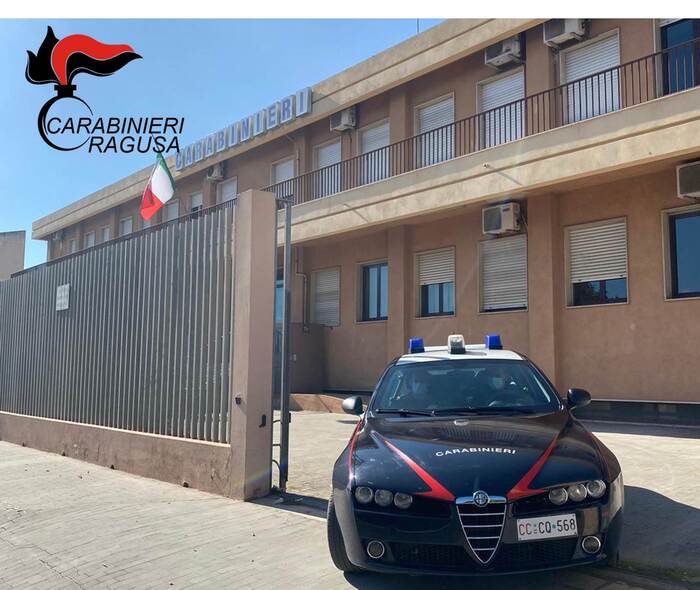 Acate –  Violenza sessuale su minore, arrestato 64enne