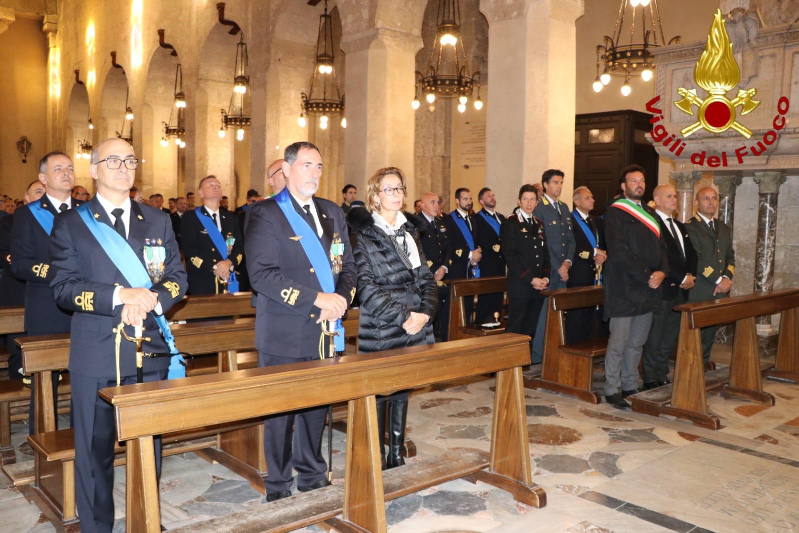 Siracusa: Marina Militare e vigili del fuoco festeggiano Santa Barbara
