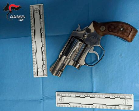 Trovata pistola nel covo di Messina Denaro