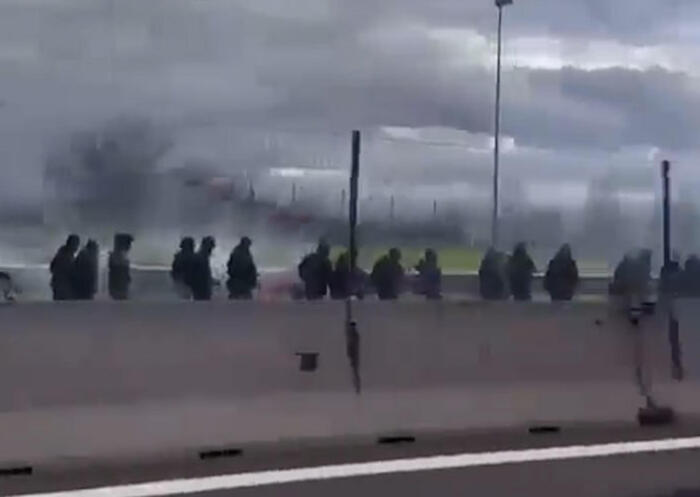 Scontri tra tifosi del Napoli e della Roma in A1″area di servizio Badia Al Pino “, un ferito