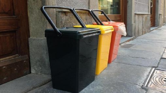 Epifania, raccolta rifiuti porta a porta normale ma il Ccr di Targia aperto solo di mattina  Irregolare la raccolta della plastica