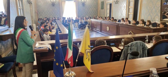 Avola, mini guide per i più piccoli, realizzate dai bambini. Il progetto approvato dal Consiglio comunale dei ragazzi