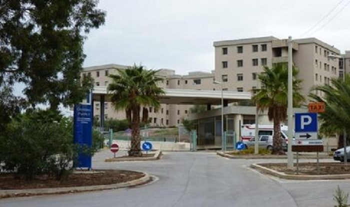 Paziente aggredisce infermiere all’ospedale di Sciacca