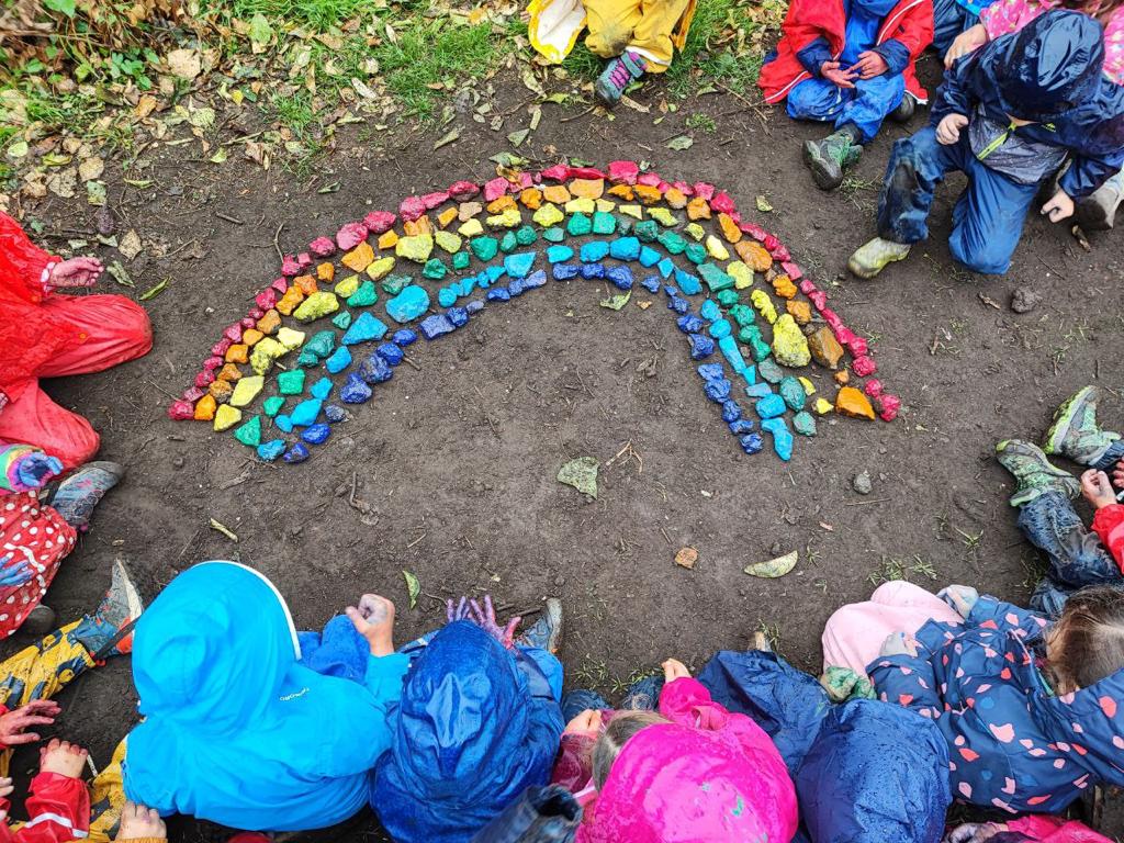Acireale, a scuola in mezzo alla natura – Dieci anni di A Casa di Momo
