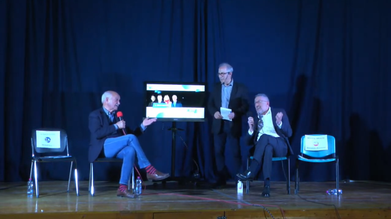 Gianni e Pasqua: faccia a faccia davanti alle telecamere – Video