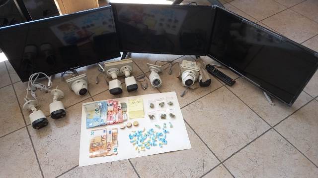 Siracusa, lotta allo spaccio: arrestato giovane e sequestrata droga