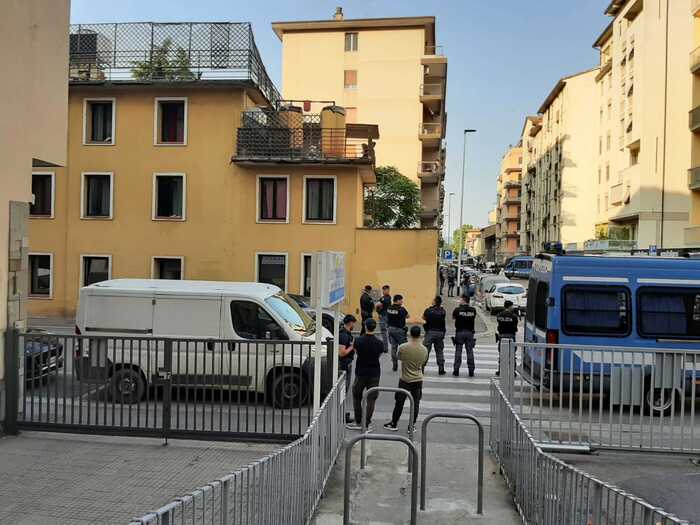 Bimba scomparsa – In corso lo sgombero del palazzo occupato in via Maragliano a Firenze