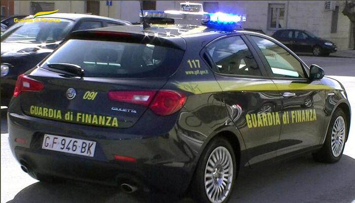Rosolini, la guardia di finanza arresta uno spacciatore di droga