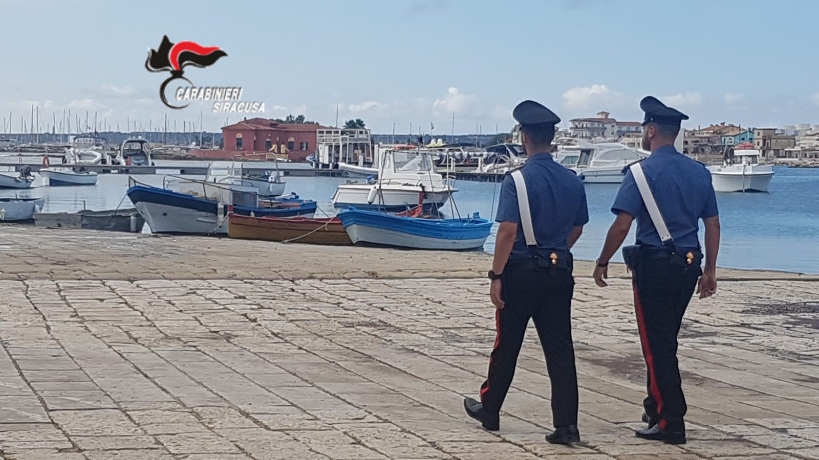 Marzamemi. perseguitava la donna della quale si è invaghito: arrestato 25enne