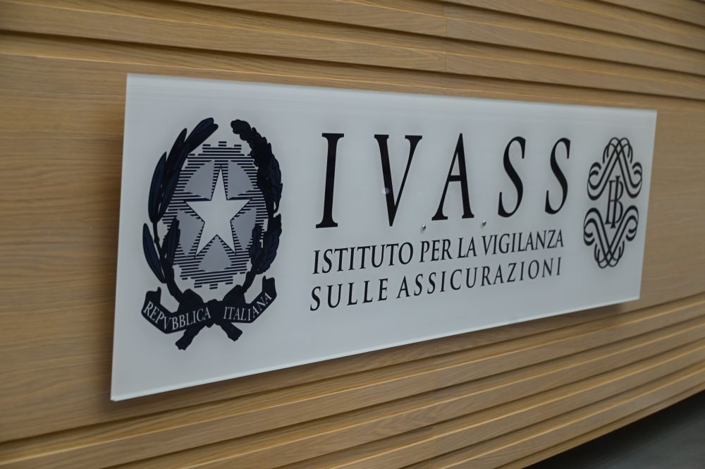 Codici a Ivass: chiarezza e trasparenza sul passaggio da Eurovita a Cronos