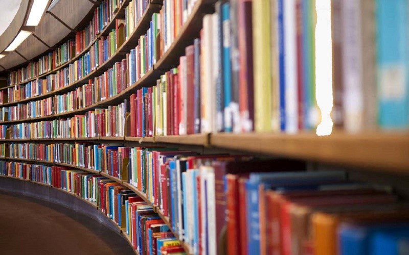 Biblioteca di via Barresi, rubate le macchine esterne dei condizionatori d’aria