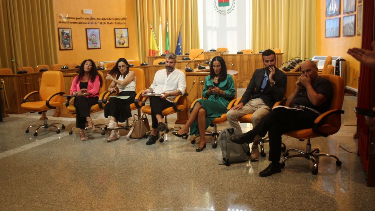 Priolo, incontro tra Giunta comunale e commercianti