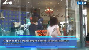Si spende di piu' ma si compra di meno, boom dei discount